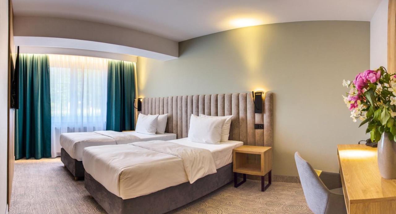 Hotel Verde Koszalin Ngoại thất bức ảnh