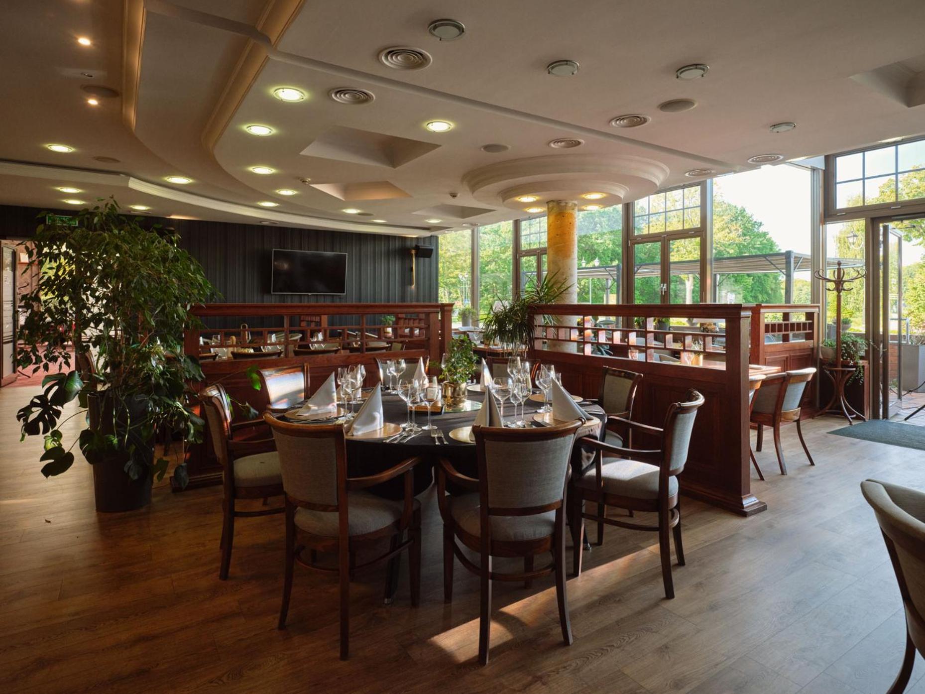 Hotel Verde Koszalin Ngoại thất bức ảnh