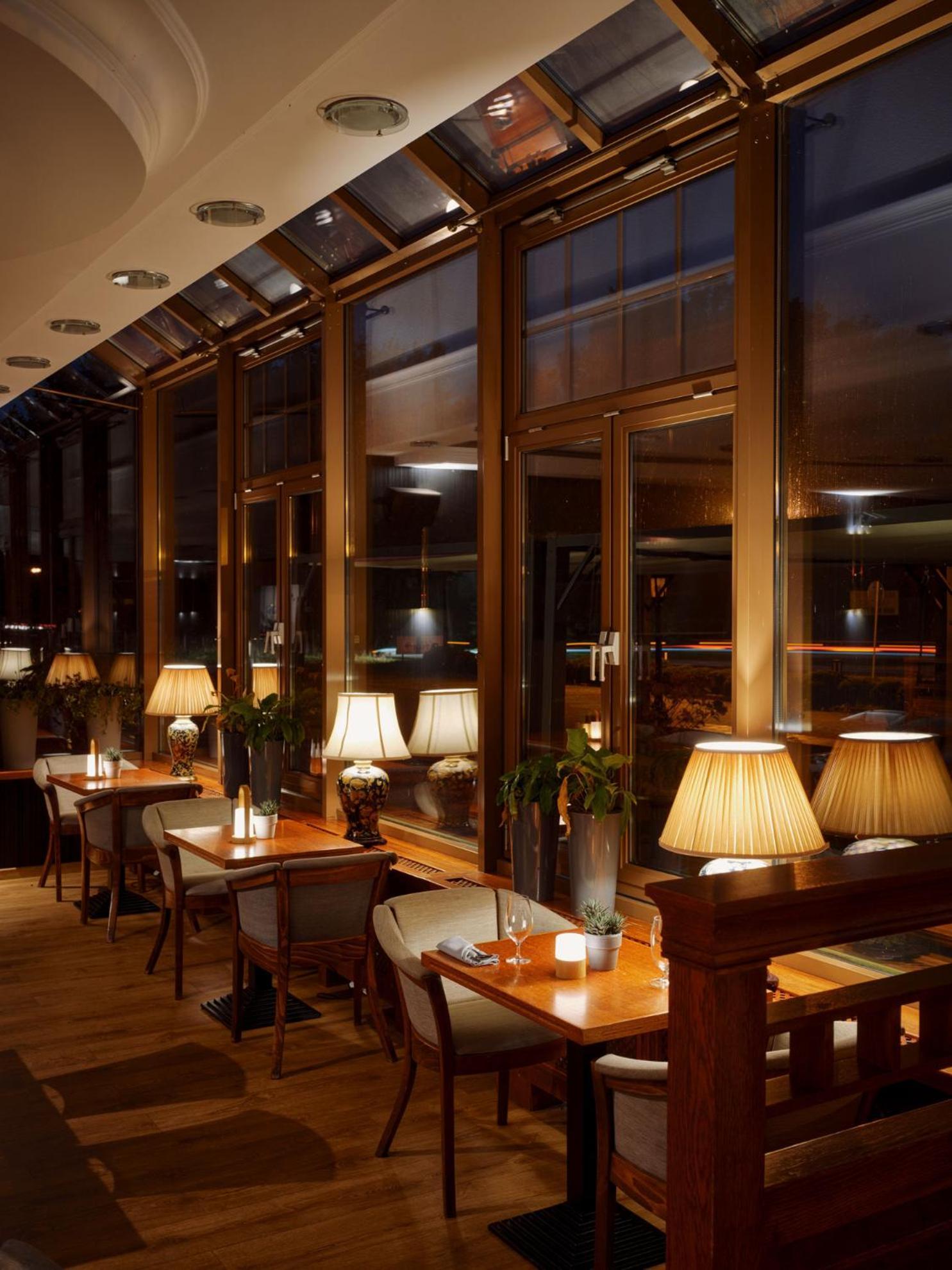Hotel Verde Koszalin Ngoại thất bức ảnh