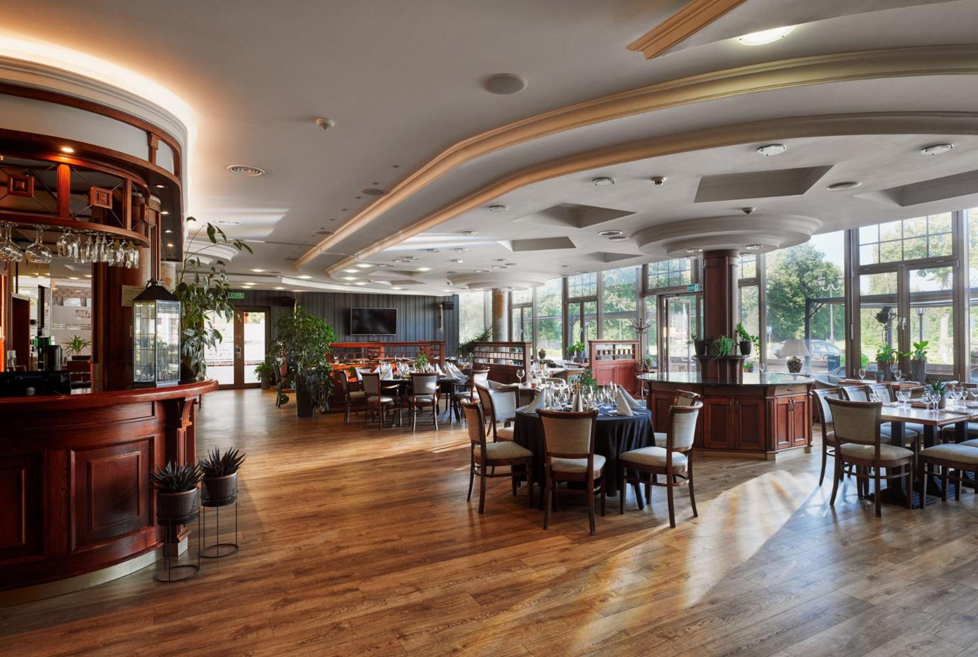 Hotel Verde Koszalin Ngoại thất bức ảnh